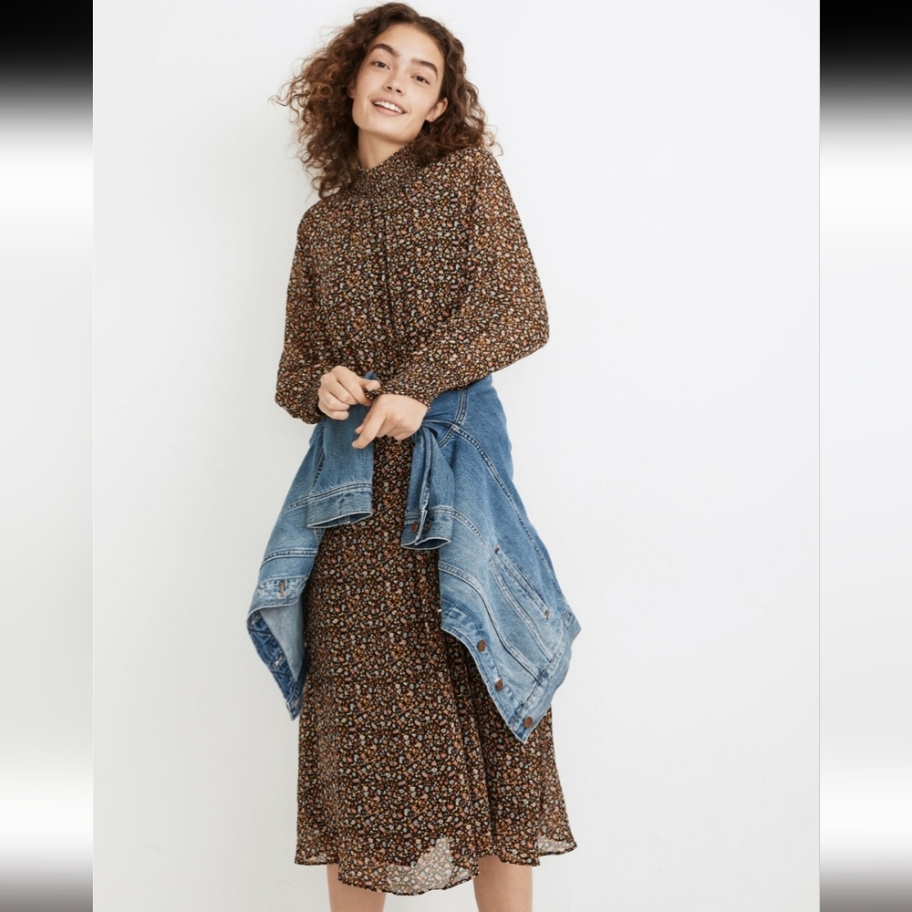 Madewell Georgette Smocked-Neck Midi Dress in Folktale Paisley | floral